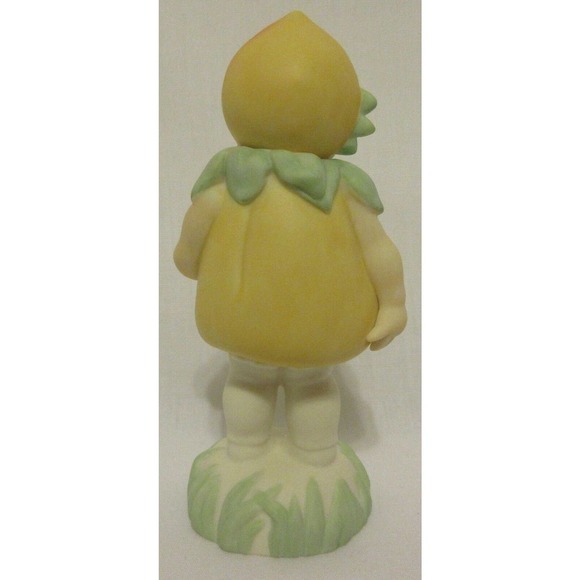 Department 56 In The Garden 2001 "I Love You Baby" 56.26604 Baby Peach Figure - Picture 3 of 10